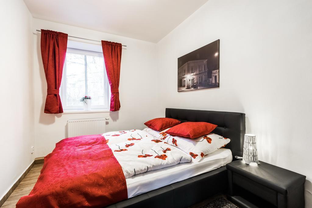 Hotel Apartments Benesova 6 Kutná Hora Oda fotoğraf