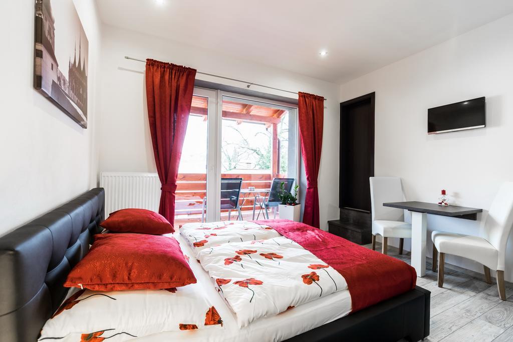 Hotel Apartments Benesova 6 Kutná Hora Oda fotoğraf